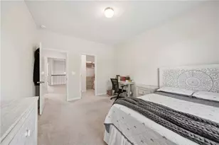 7455 Easton Valley Ln, Cumming, GA 30028 - Photo 32