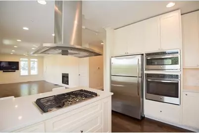37 Waverly Way NE #Unit A, Atlanta, GA 30307 - Photo 10