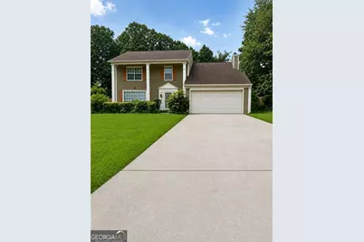 124 Heathrow Drive, Riverdale, GA 30274 - Photo 1