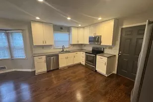 1129 Guernsey Dr, Lawrenceville, GA 30043 - Photo 8