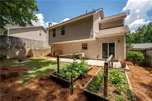 514 Parkstone Ln, Woodstock, GA 30189 - Photo 16