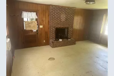 2910 Knollwood Trail, East Point, GA 30344 - Photo 8