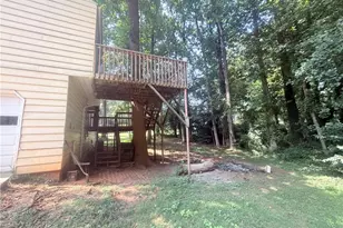 976 Bernice Ct, Lawrenceville, GA 30045 - Photo 16