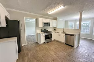 1070 Big Haynes Dr, Grayson, GA 30017 - Photo 6