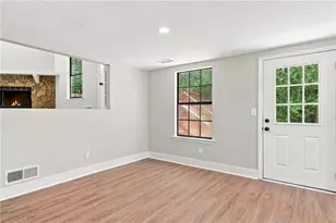 5641 Clifton Pl, Stone Mountain, GA 30087 - Photo 12