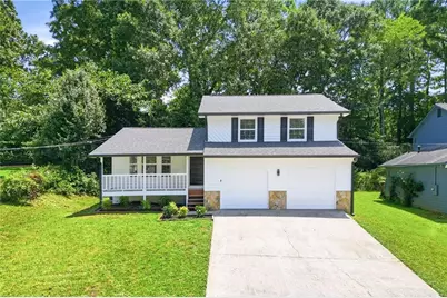 5641 Clifton Place, Stone Mountain, GA 30087 - Photo 1