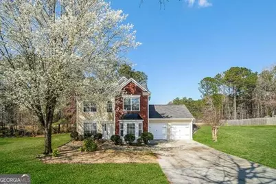 130 Summerfield Court, Acworth, GA 30101 - Photo 2