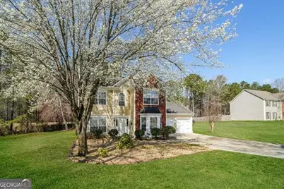 130 Summerfield Court, Acworth, GA 30101 - Photo 1