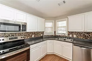 106 Emerald Ln, Hampton, GA 30228 - Photo 12