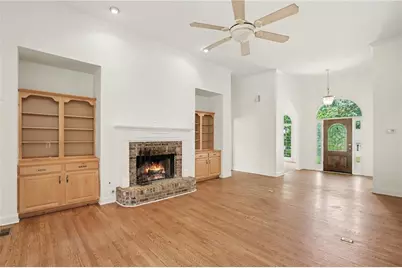 2697 Mayfield Drive, Lawrenceville, GA 30043 - Photo 10