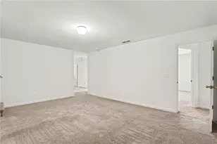2697 Mayfield Dr, Lawrenceville, GA 30043 - Photo 18