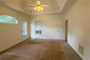 2697 Mayfield Dr, Lawrenceville, GA 30043 - Photo 18