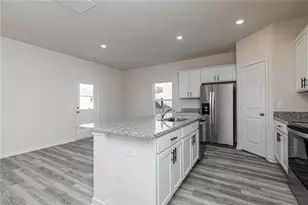 110 Howell Dr, Villa Rica, GA 30180 - Photo 8