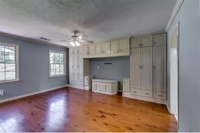 6963 Whispering Oaks Court, Stone Mountain, GA 30087 - Photo 16