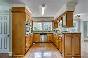 6963 Whispering Oaks Ct, Stone Mountain, GA 30087 - Photo 12