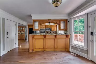 6963 Whispering Oaks Court, Stone Mountain, GA 30087 - Photo 10