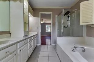 6963 Whispering Oaks Ct, Stone Mountain, GA 30087 - Photo 20