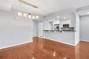 3338 Peachtree Rd NE, Atlanta, GA 30326 - Photo 16