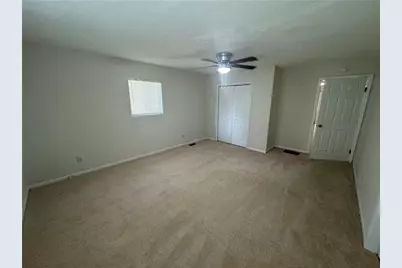 8497 Stonewall Jackson Drive, Jonesboro, GA 30238 - Photo 12