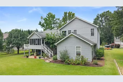 154 Honeysuckle Drive SE, Calhoun, GA 30701 - Photo 4