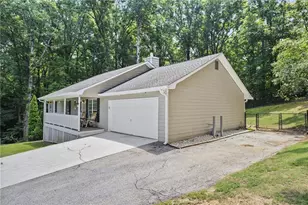 515 Creek View Pl, McDonough, GA 30252 - Photo 4