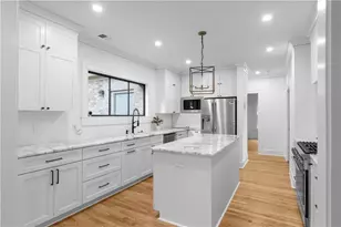 833 Martina Dr NE, Atlanta, GA 30305 - Photo 8