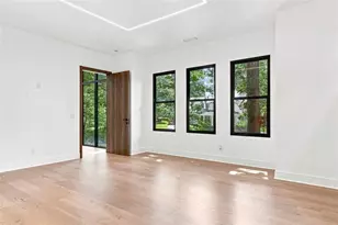 4250 Carmain Dr NE, Atlanta, GA 30342 - Photo 30