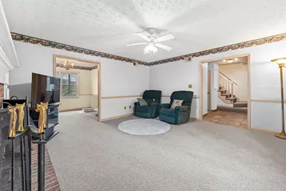 120 Chateau Circle, Fayetteville, GA 30215 - Photo 2