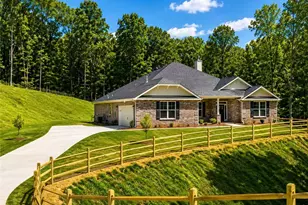 5372 Tuscany Dr, Douglasville, GA 30135 - Photo 2