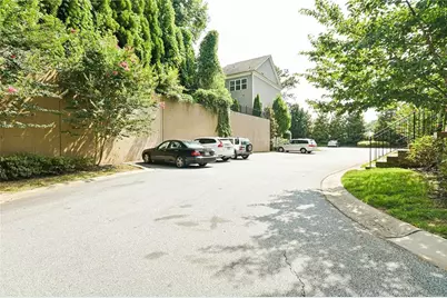 1299 Linden Court NE, Atlanta, GA 30329 - Photo 44