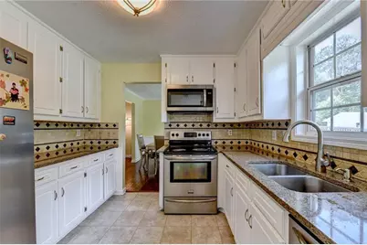 994 Bay Ridge Drive, Lawrenceville, GA 30045 - Photo 20