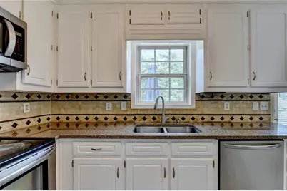 994 Bay Ridge Drive, Lawrenceville, GA 30045 - Photo 22