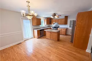 98 E B Rd, Cleveland, GA 30528 - Photo 2