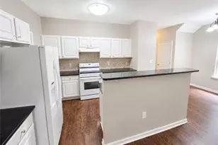 1030 Franklin Ct, Austell, GA 30106 - Photo 6