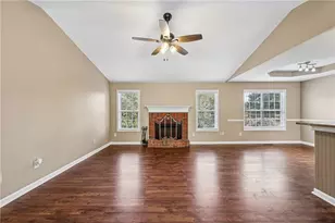 525 San Dra Way, Monroe, GA 30656 - Photo 4