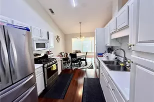 3349 Hampton Trace Ct, Buford, GA 30519 - Photo 8
