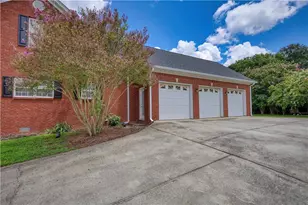 2899 N Sharon Church Rd, Loganville, GA 30052 - Photo 4