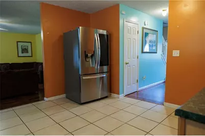 6807 Hill Creek Cove, Lithonia, GA 30058 - Photo 10