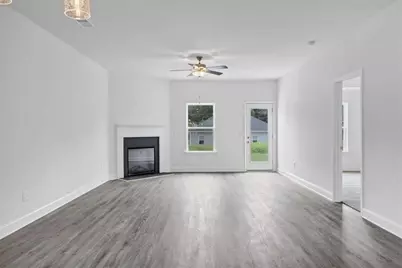 317 Angela Avenue, Bowdon, GA 30108 - Photo 8