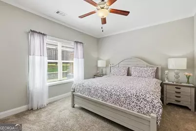3874 Valley View Ct, Gainesville, GA 30501 - Photo 10