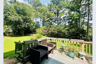 319 Brookmeade Way, Lawrenceville, GA 30043 - Photo 8