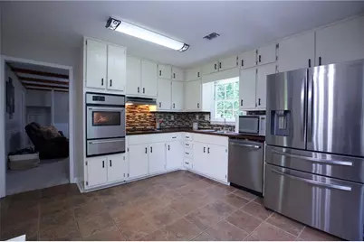 3328 Mountain Hollow Drive, Marietta, GA 30062 - Photo 10