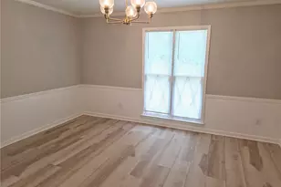 2064 Skyland Glen Dr, Snellville, GA 30078 - Photo 14