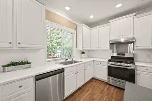 10950 Kimball Crest Dr, Alpharetta, GA 30022 - Photo 16