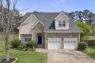 704 Jonquil Ct, Locust Grove, GA 30248 - Photo 1