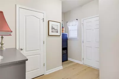 511 Hillside Trail, Woodstock, GA 30188 - Photo 6