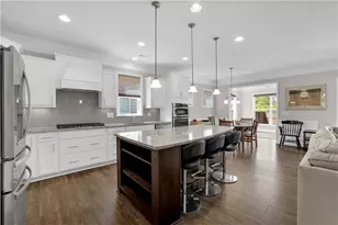 124 Wood Hollow Dr, Woodstock, GA 30188 - Photo 6