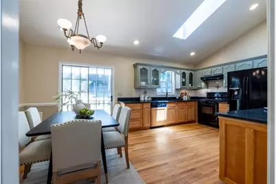 606 Rose Creek Cove, Woodstock, GA 30189 - Photo 6
