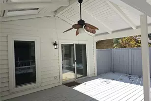 10085 Old Woodland Entry, Johns Creek, GA 30022 - Photo 28