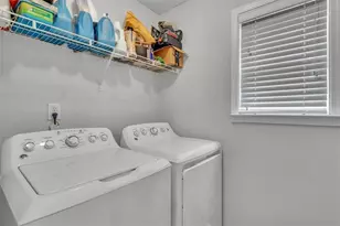 4439 Flat Stone Dr, Snellville, GA 30039 - Photo 4
